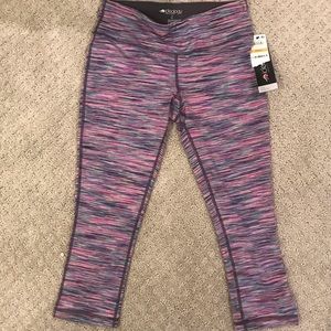 Ideology Cropped Workout Pants
